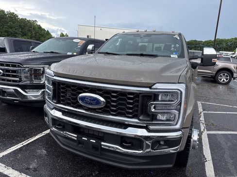 Used 2026 Ford F450 King Ranch w/ Chrome Package AWD/4WD image 6