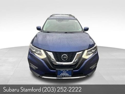 Used 2018 Nissan Rogue SL w/ Premium Package AWD/4WD image 2