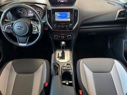 Used 2020 Subaru Crosstrek 2.0i Premium w/ Moonroof Package 2 AWD/4WD image 3