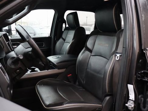 Used 2021 RAM 2500 Laramie w/ Night Edition image 12