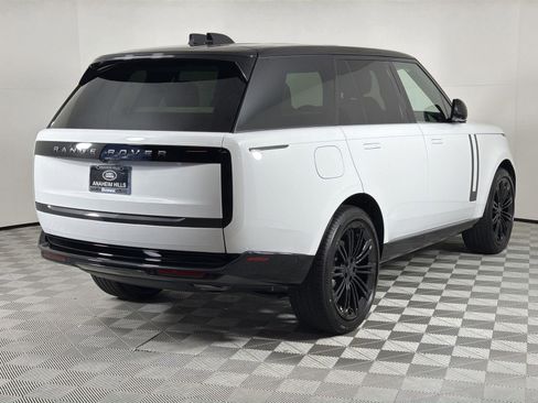 New 2026 Land Rover Range Rover SE image 5