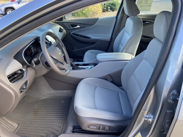 Used 2024 Chevrolet Malibu LT FWD image 34