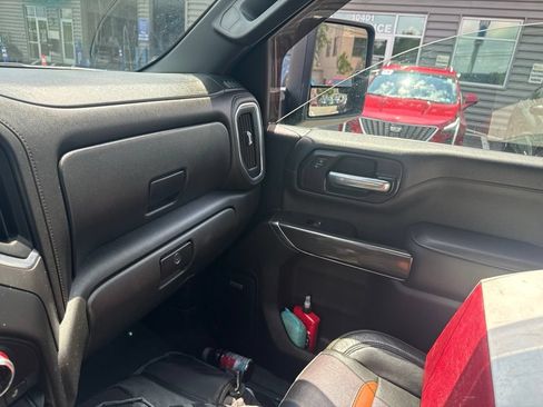 Used 2021 GMC Sierra 2500 AT4 w/ AT4 Preferred Package AWD/4WD image 15