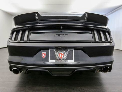 Used 2017 Ford Mustang GT Premium w/ GT Performance Package RWD image 33