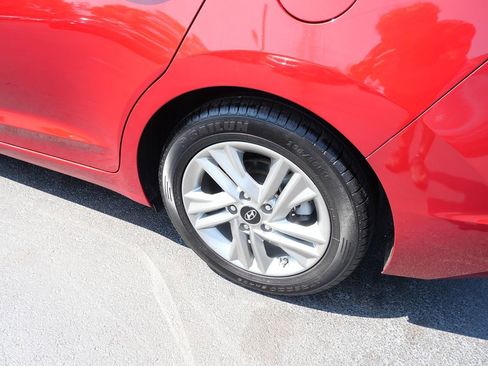 Used 2020 Hyundai Elantra Value Edition image 35