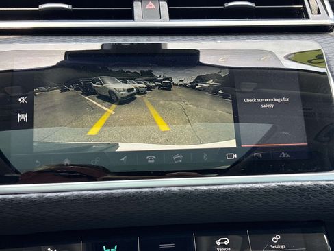 Used 2018 Land Rover Range Rover Velar S AWD/4WD image 22