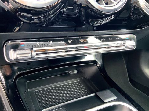 Used 2024 Mercedes-Benz CLA 250 image 28