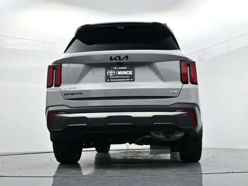 Certified 2025 Kia Sorento SX Prestige AWD/4WD image 47