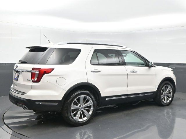 Used 2018 Ford Explorer Limited AWD/4WD image 6