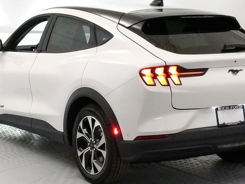 New 2024 Ford Mustang Mach-E Select w/ Comfort Package Lite image 13