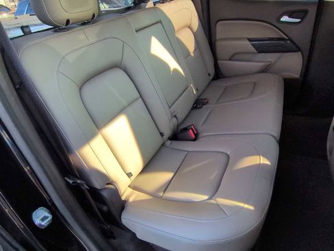 Used 2017 GMC Canyon SLT w/ Driver Alert Package image 21