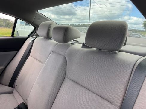 Used 2013 Honda Civic LX image 18