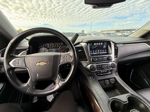 Used 2019 Chevrolet Tahoe LT image 11