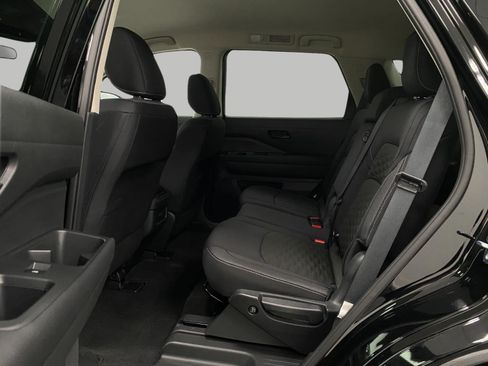 Certified 2024 Nissan Pathfinder SV AWD/4WD image 25