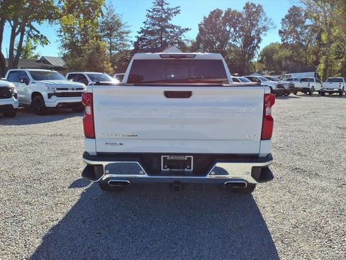Used 2022 Chevrolet Silverado 1500 LTZ w/ LTZ Premium Package image 6