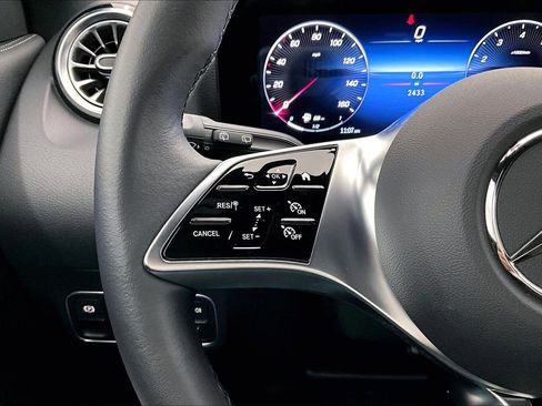 Used 2026 Mercedes-Benz GLA 250 image 21