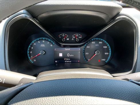 Used 2020 Chevrolet Colorado Z71 AWD/4WD image 14