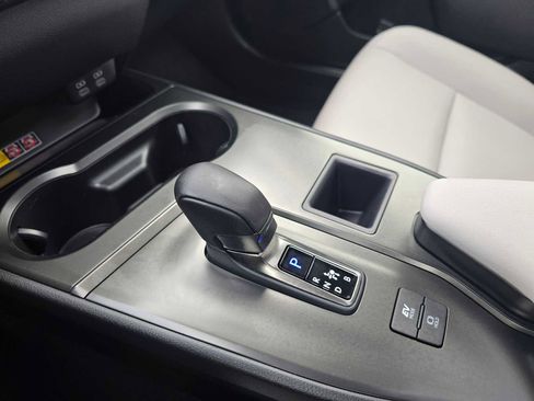 New 2025 Lexus UX 300h FWD image 32