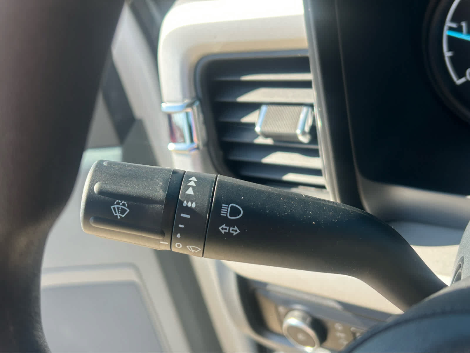 New 2026 Ford F550 4x4 Regular Cab Super Duty image 15