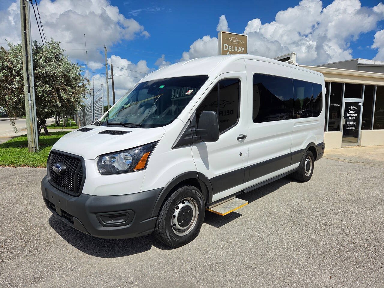 Used 2024 Ford Transit 350 XL RWD image 2