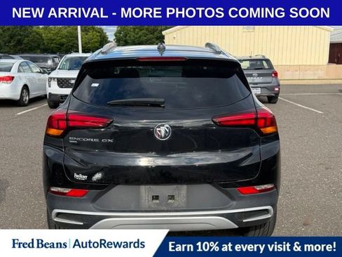 Used 2023 Buick Encore GX Select w/ Safety Package II AWD/4WD image 6