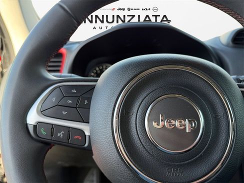 Used 2023 Jeep Renegade Trailhawk image 25