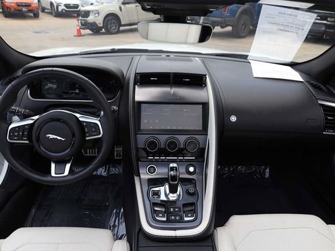 Used 2021 Jaguar F-TYPE Convertible RWD image 15