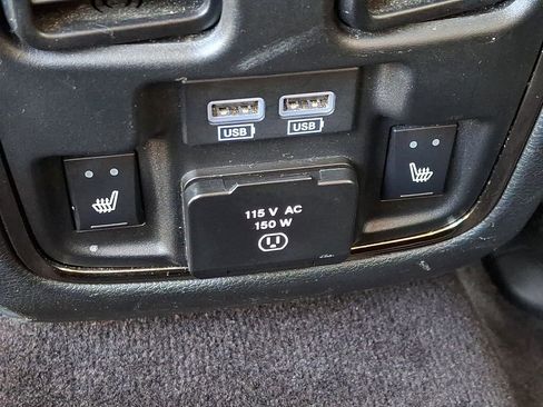 Used 2018 Dodge Durango GT w/ Premium Group AWD/4WD image 15