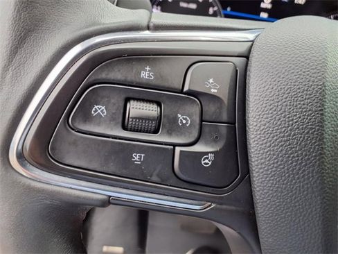 Used 2021 Buick Envision Essence w/ Sport Touring Package image 24