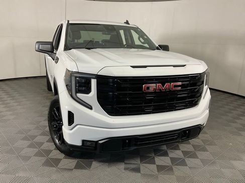 Used 2024 GMC Sierra 1500 Elevation AWD/4WD image 9