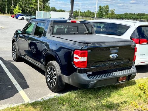 Used 2022 Ford Maverick Lariat FWD image 5