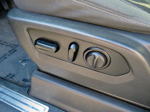 Used 2021 Chevrolet Silverado 1500 RST w/ Bed Protection Package RWD image 19