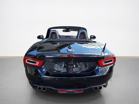 Used 2020 FIAT 124 Spider Abarth w/ Convenience Group image 5