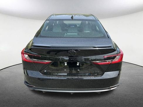 New 2026 Toyota Camry SE FWD image 8