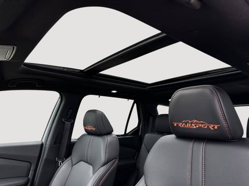 Certified 2025 Honda Pilot TrailSport image 19