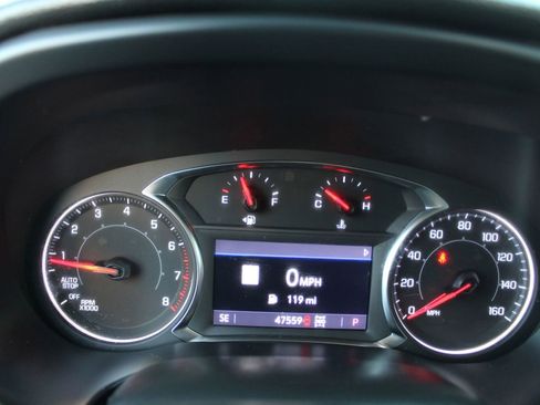 Used 2023 GMC Acadia SLT image 17