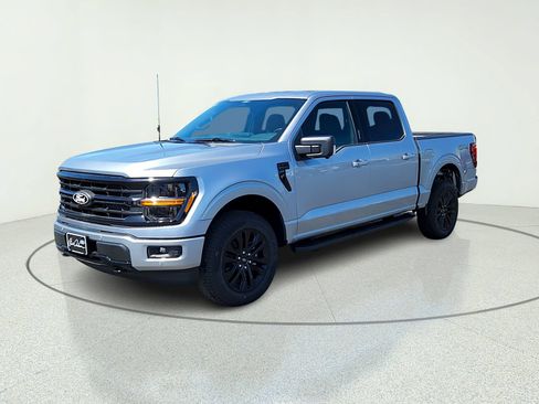 New 2026 Ford F150 XLT w/ Equipment Group 302A MID AWD/4WD image 2