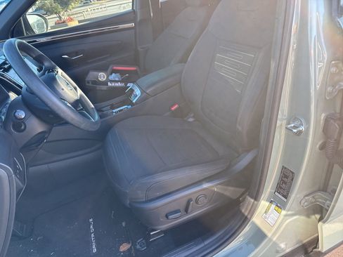 Used 2023 Hyundai Santa Cruz SEL image 11