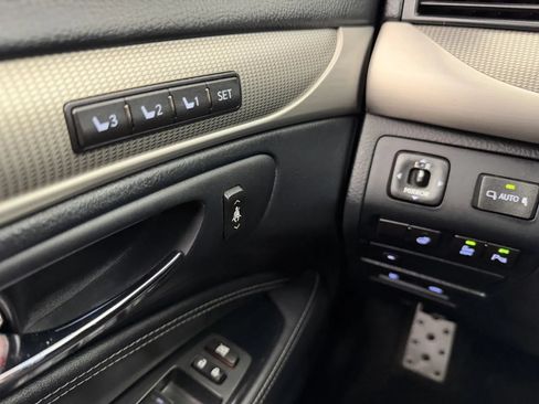 Used 2013 Lexus LS 460 AWD w/ F-Sport Pkg image 20