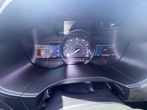 Used 2022 Ford Edge SEL w/ Convenience Package image 15