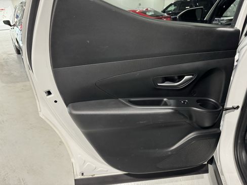 Used 2023 Hyundai Santa Cruz SEL w/ Cargo Package image 32