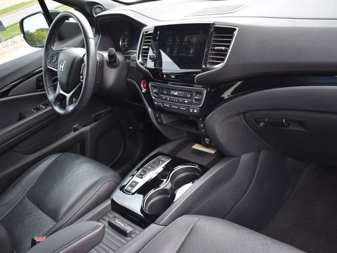 Used 2022 Honda Passport Elite image 14
