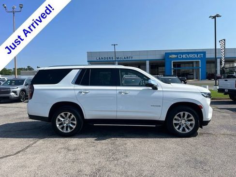 Used 2024 Chevrolet Tahoe Premier RWD image 2