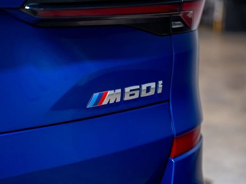 Used 2025 BMW X5 M60i w/ Climate Comfort Package image 18