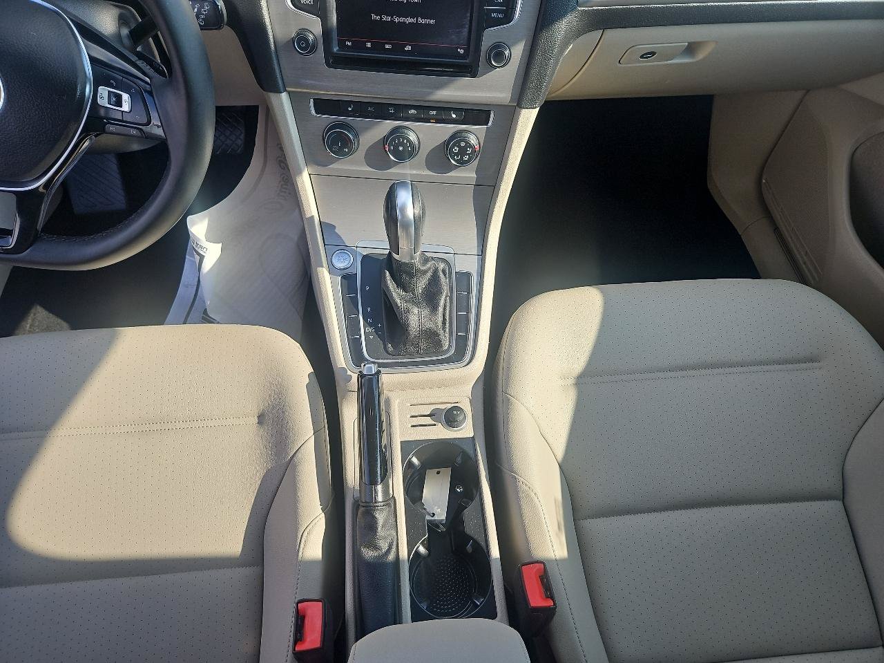 Used 2016 Volkswagen Golf S FWD image 25
