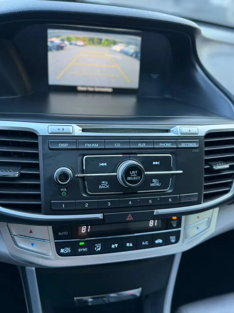 Used 2014 Honda Accord LX image 19