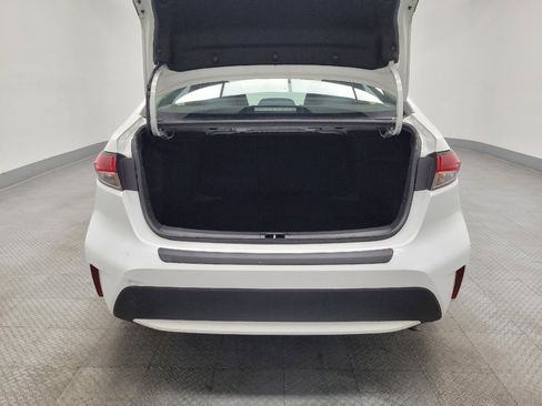 Used 2020 Toyota Corolla LE image 29