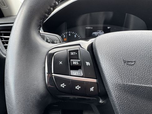 Used 2021 Ford Escape SE w/ Cold Weather Package FWD image 22