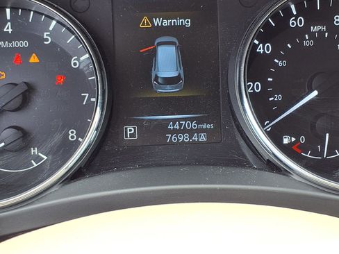 Used 2015 Nissan Rogue SL FWD image 13