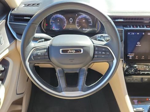 Used 2021 Jeep Grand Cherokee L Limited w/ Trailer Tow Package image 17